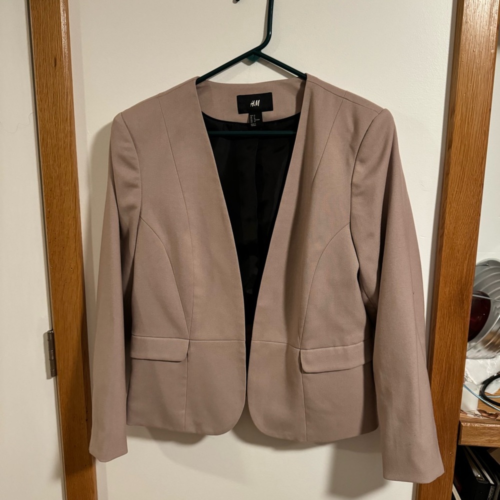 H &M pinkish/tanish blazer, never worn